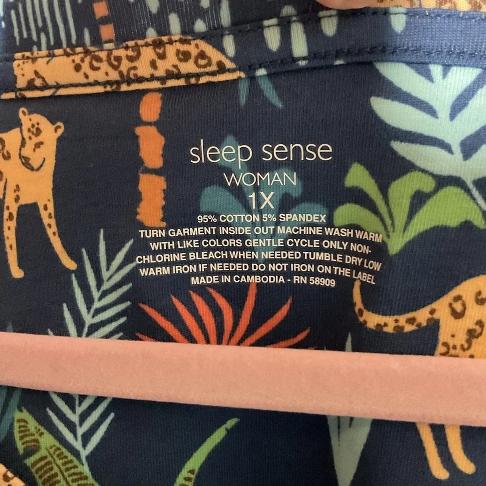 Sleep Sense Cat Print Pajama Top 1X Jungle Animal Sleepwear NWT - Picture 5 of 5